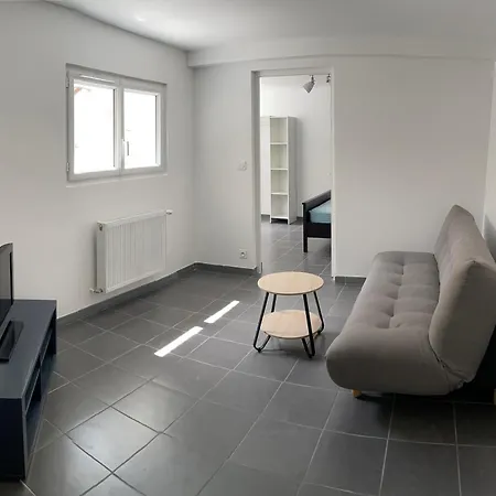 Apartman Un T2 Confort Spacieux - Sjt